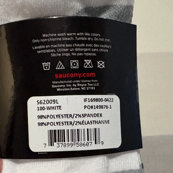 Saucony White Athletic No-Show Socks.  6 pack.  NWT - Picture 3 of 4